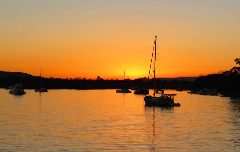 Noosa River cruises: Sunset over Noosa River